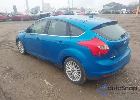 2014 Ford Focus Titanium из США, поврежденный, VIN 1FADP3N27EL191369